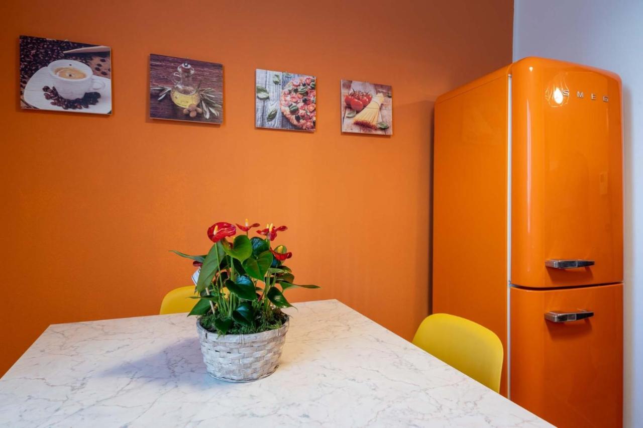 Casa Martina- Airport Free Shuttle-H24 Apartment Бергамо Екстериор снимка